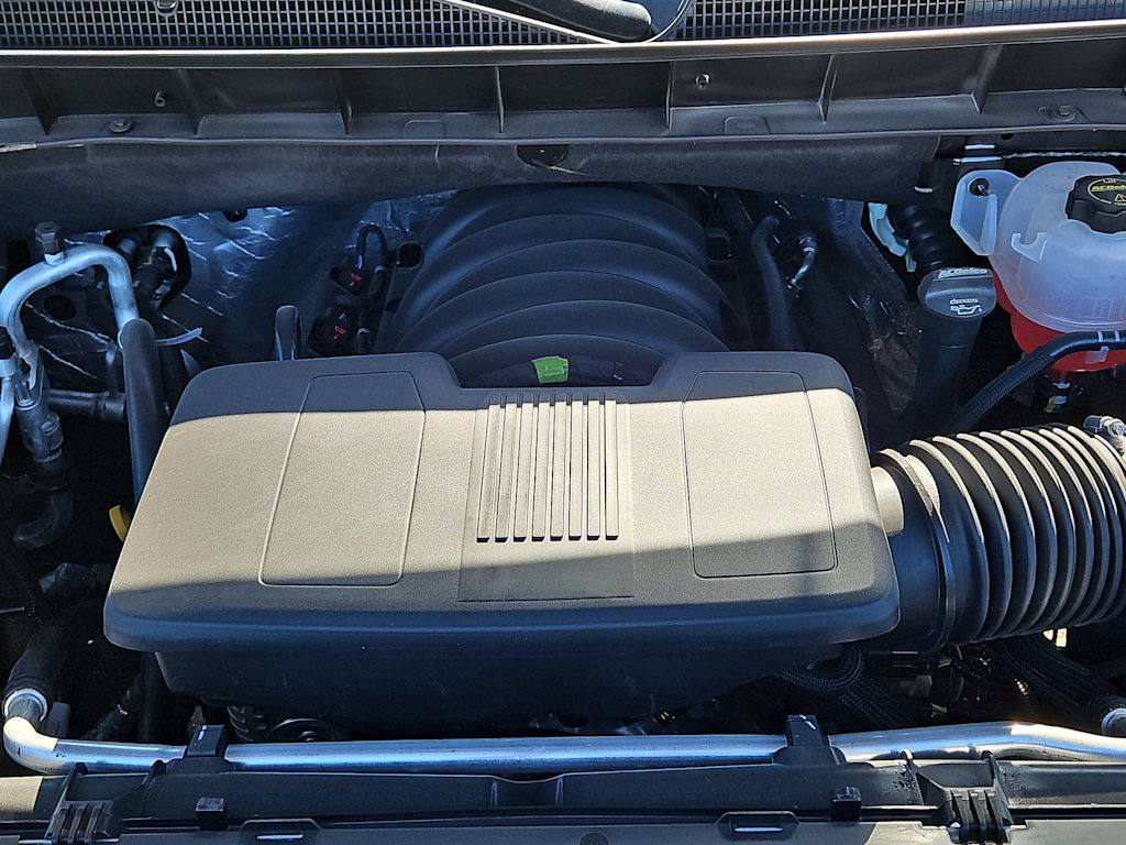 Thumbnail: 2026 Chevrolet Silverado 1500 - 9
