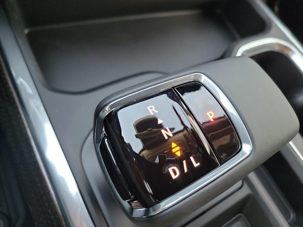 Thumbnail: 2026 Chevrolet Silverado 1500 - 27