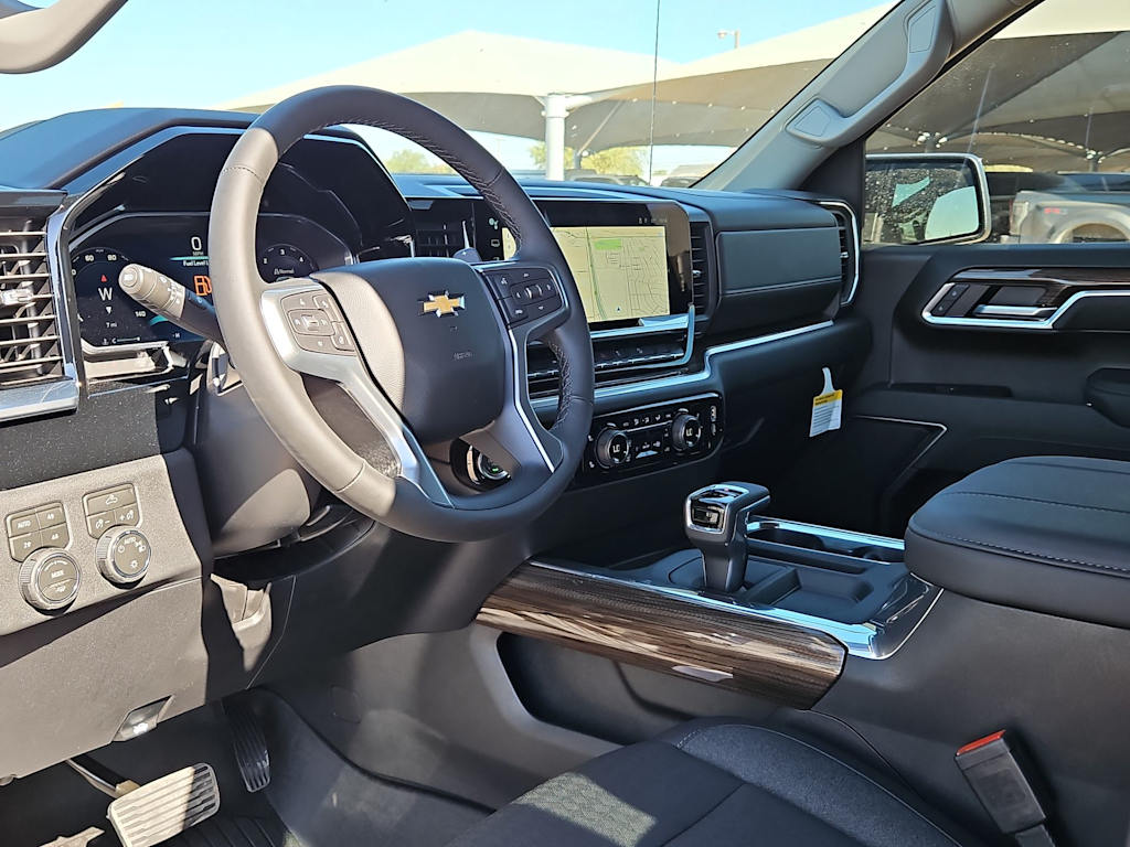 Thumbnail: 2026 Chevrolet Silverado 1500 - 2