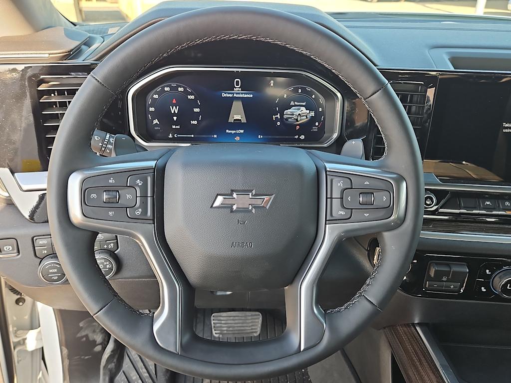 Thumbnail: 2026 Chevrolet Silverado 1500 - 14