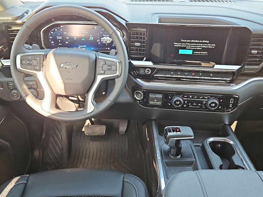 Thumbnail: 2026 Chevrolet Silverado 1500 - 10
