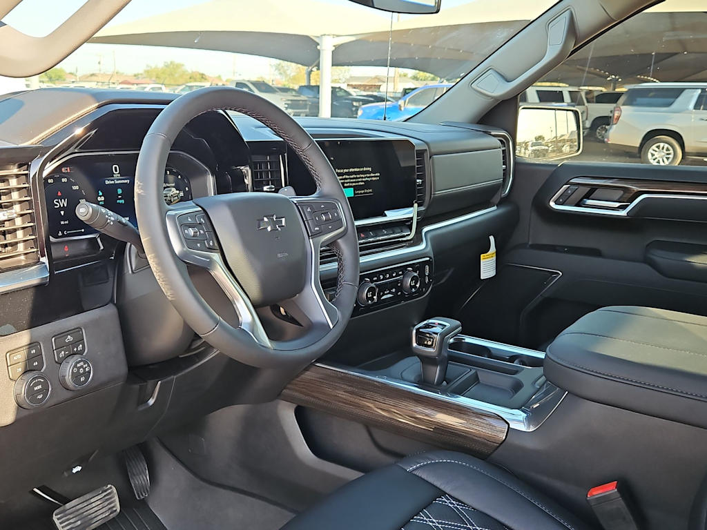 Thumbnail: 2026 Chevrolet Silverado 1500 - 2