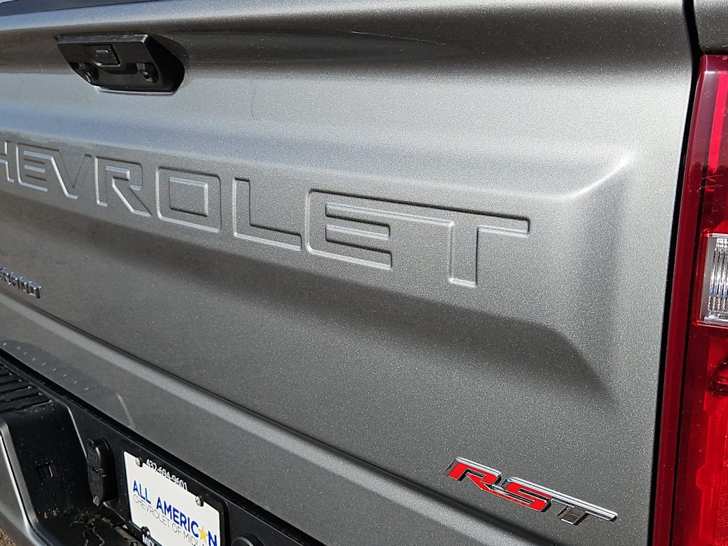 Thumbnail: 2026 Chevrolet Silverado 1500 - 25