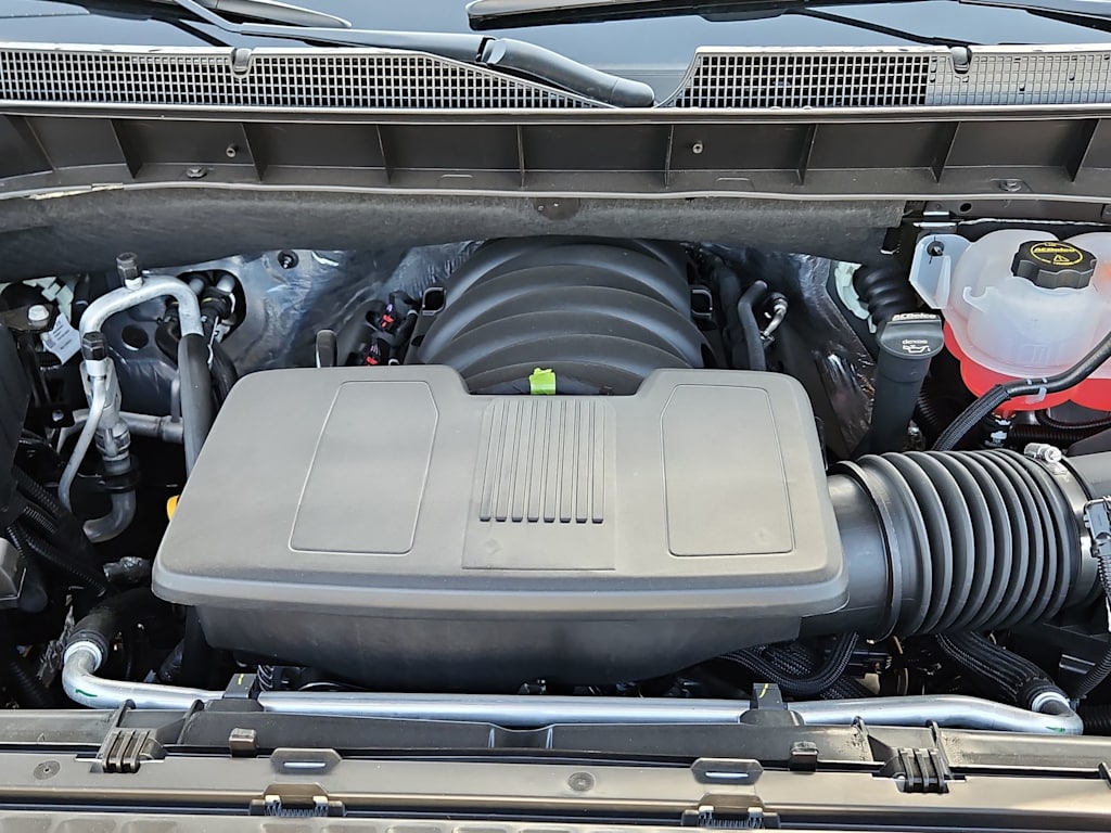 Thumbnail: 2026 Chevrolet Silverado 1500 - 9