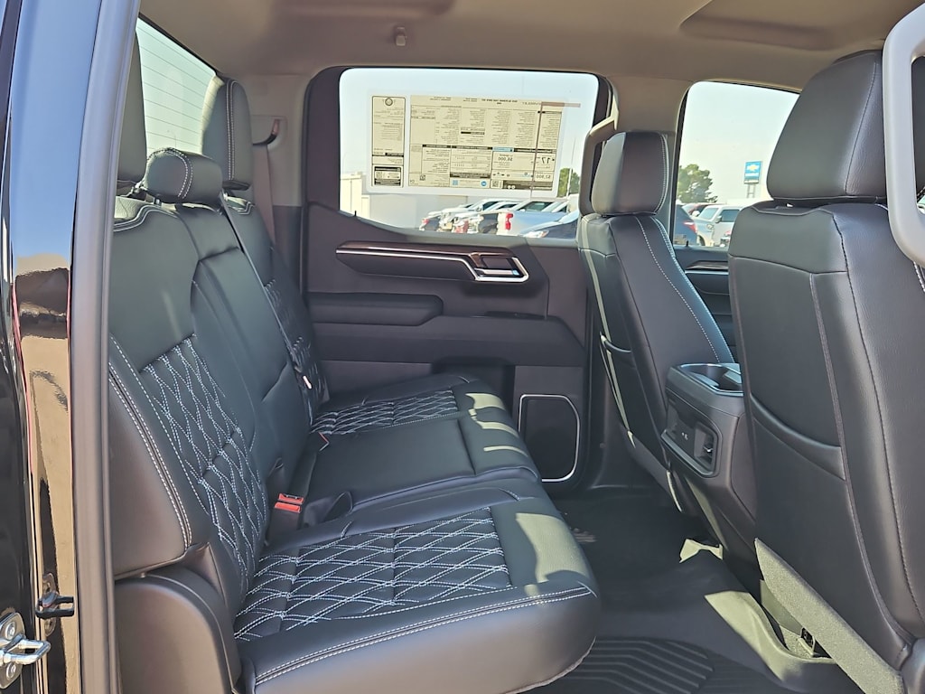 Thumbnail: 2026 Chevrolet Silverado 1500 - 23