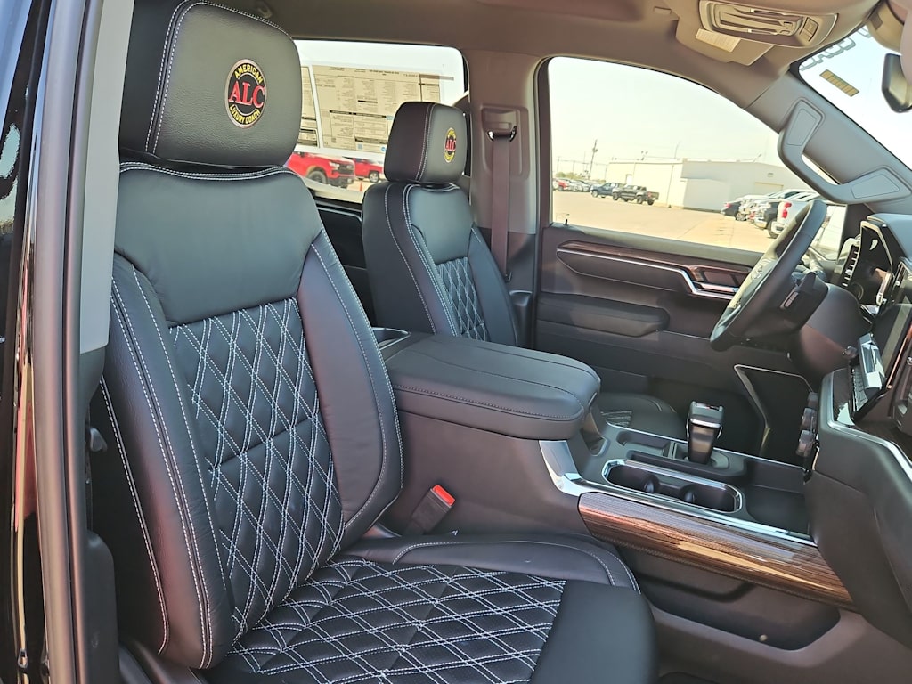 Thumbnail: 2026 Chevrolet Silverado 1500 - 12