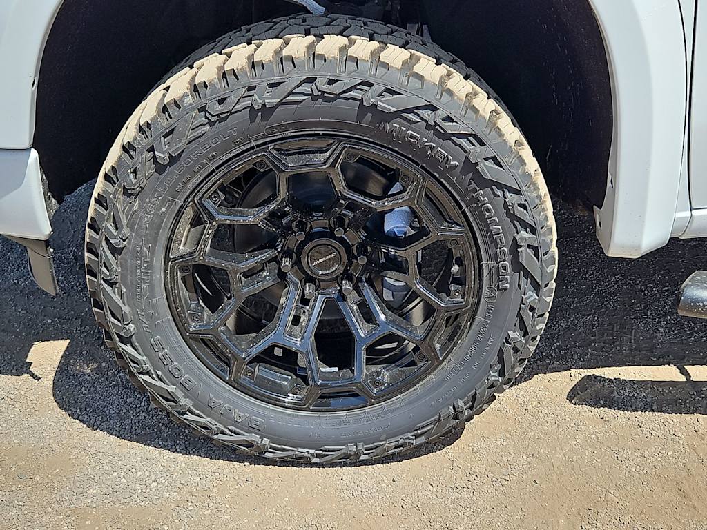 Thumbnail: 2026 Chevrolet Silverado 1500 - 8