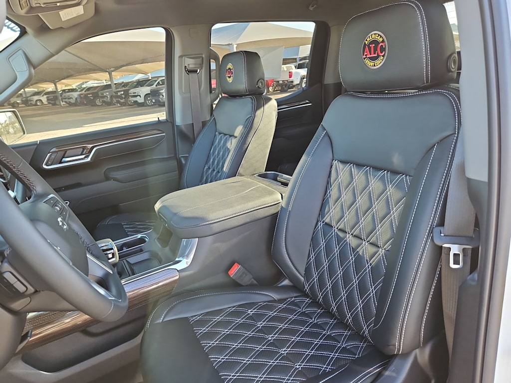 Thumbnail: 2026 Chevrolet Silverado 1500 - 11