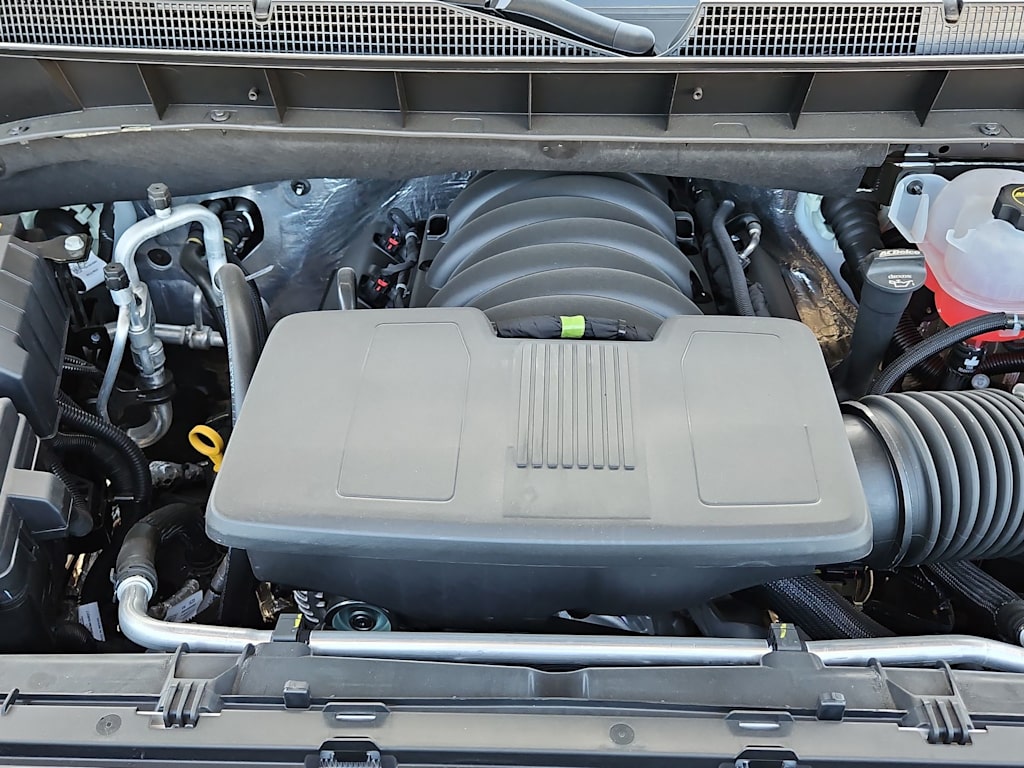 Thumbnail: 2026 Chevrolet Silverado 1500 - 9