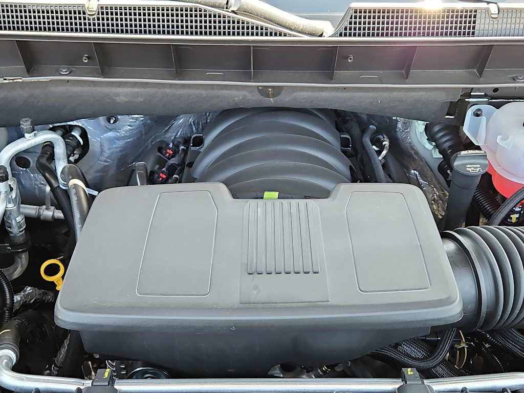 Thumbnail: 2026 Chevrolet Silverado 1500 - 9
