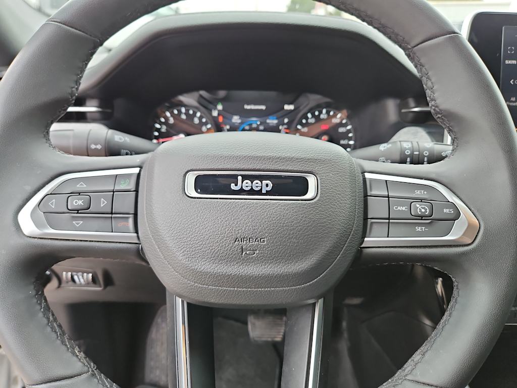 Thumbnail: 2025 Jeep Compass - 25
