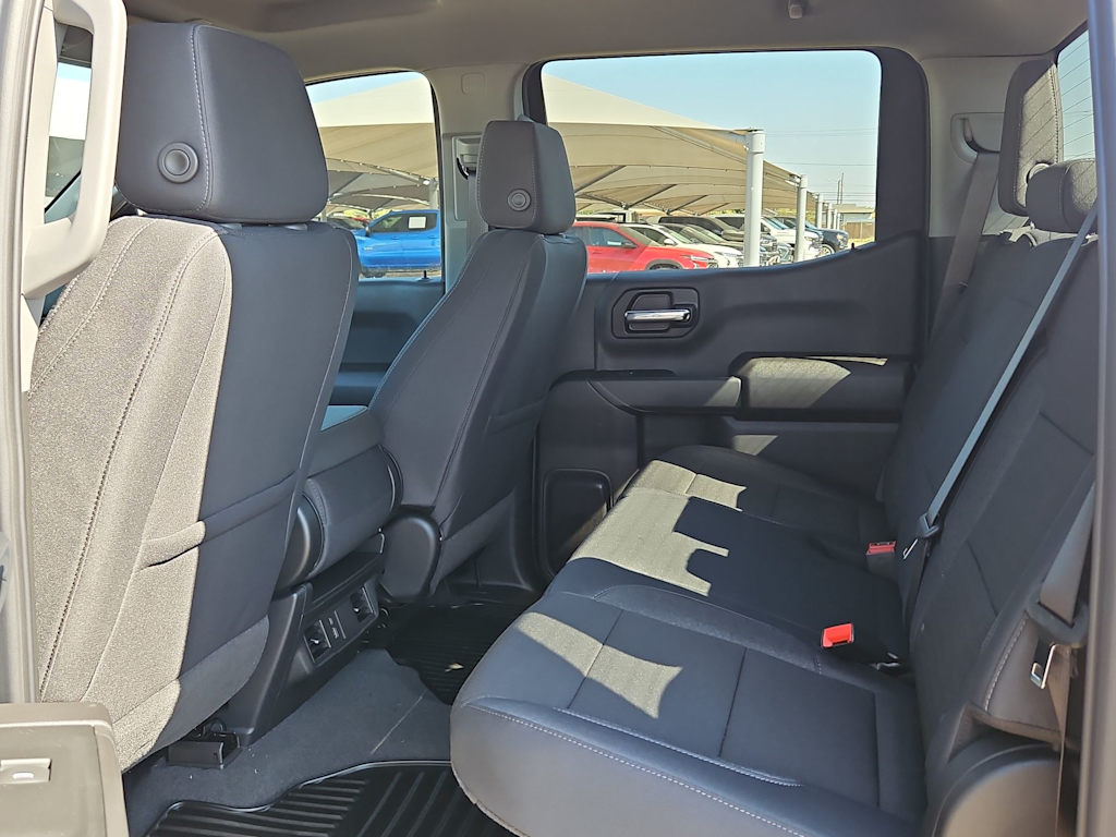 Thumbnail: 2026 Chevrolet Silverado 1500 - 12