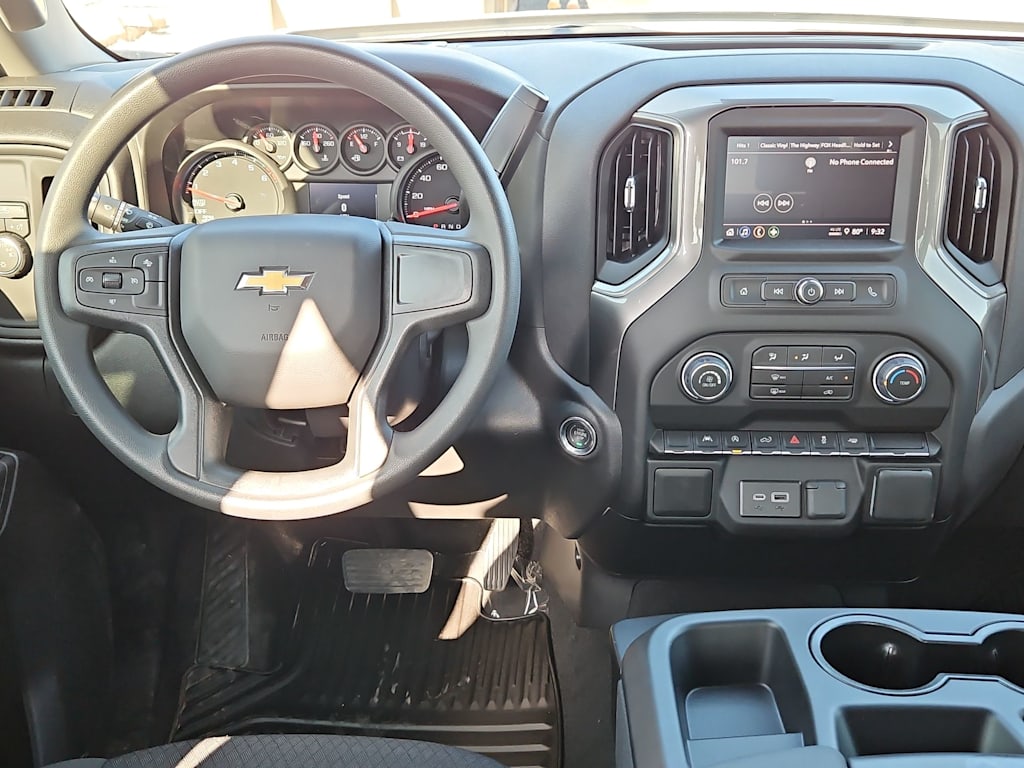 Thumbnail: 2026 Chevrolet Silverado 1500 - 10