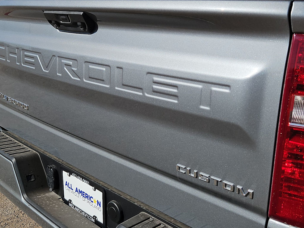 Thumbnail: 2026 Chevrolet Silverado 1500 - 25