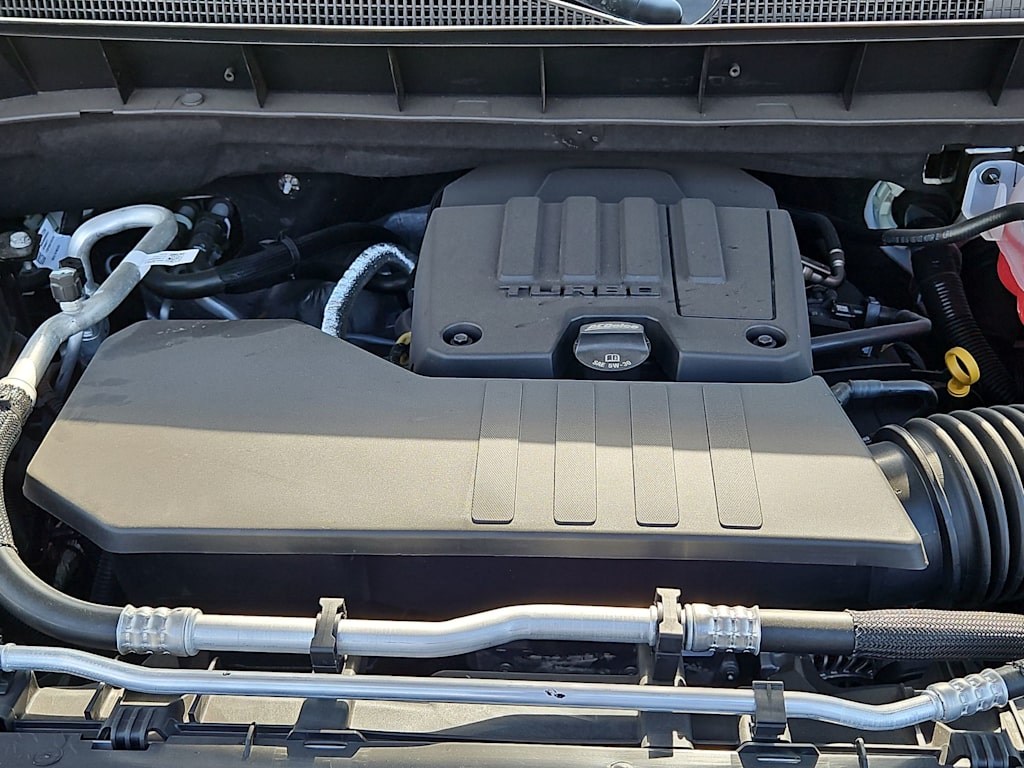Thumbnail: 2026 Chevrolet Silverado 1500 - 9