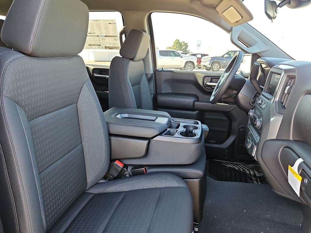 Thumbnail: 2026 Chevrolet Silverado 1500 - 23