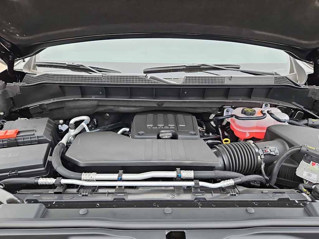 Thumbnail: 2026 Chevrolet Silverado 1500 - 9
