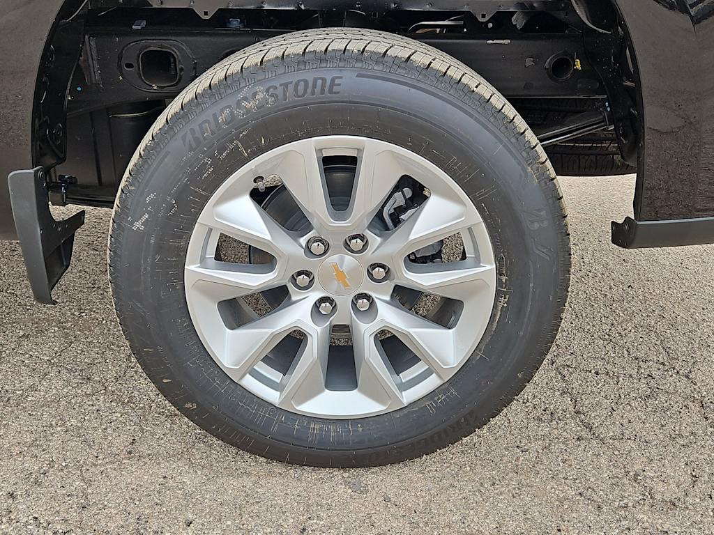 Thumbnail: 2026 Chevrolet Silverado 1500 - 8