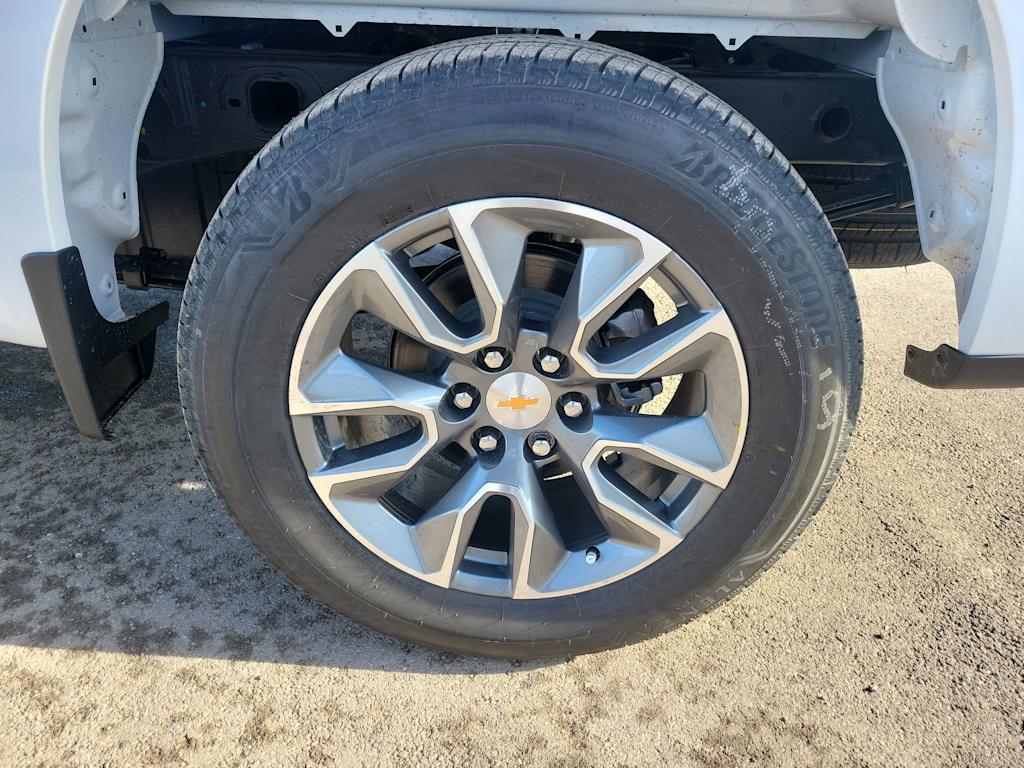 Thumbnail: 2026 Chevrolet Silverado 1500 - 8