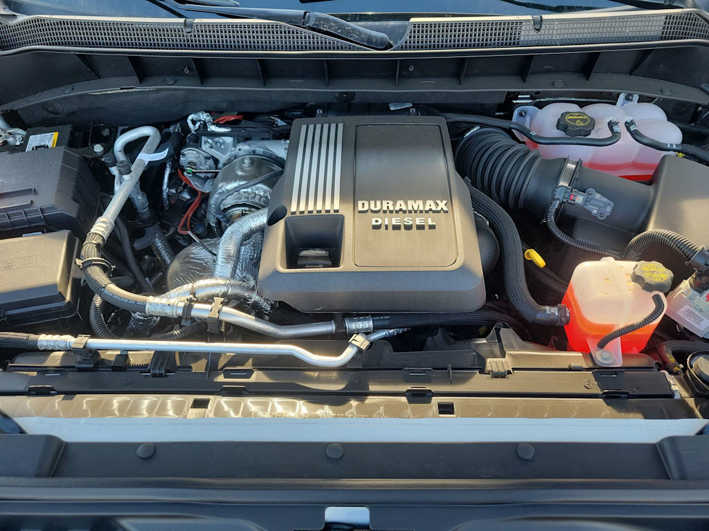 Thumbnail: 2026 Chevrolet Silverado 1500 - 9