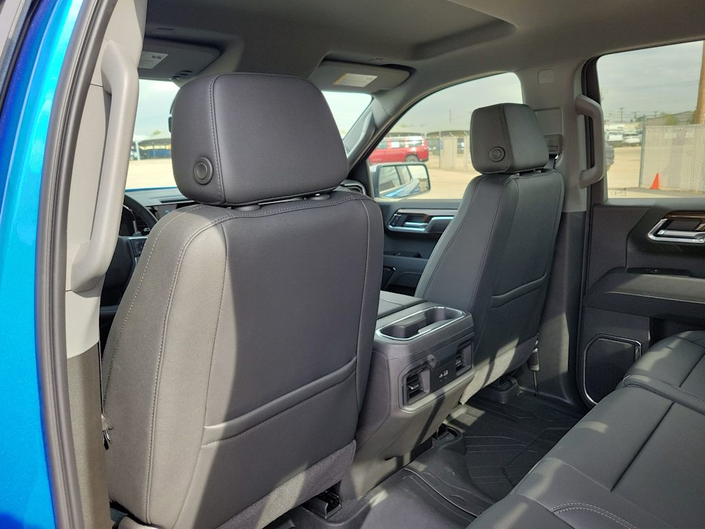 Thumbnail: 2026 Chevrolet Silverado 1500 - 12