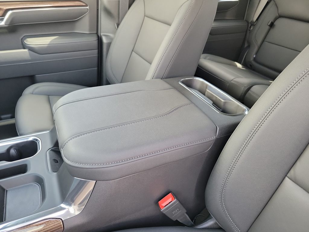 Thumbnail: 2025 Chevrolet Silverado 1500 - 29