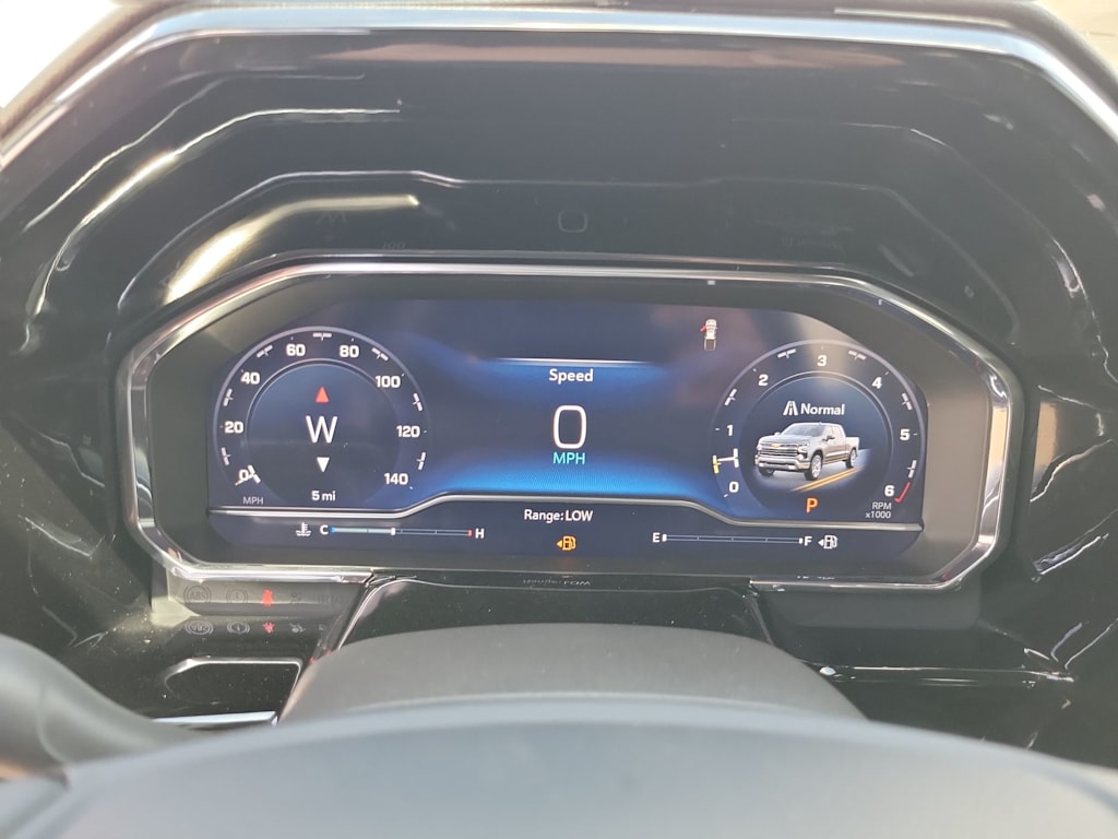 Thumbnail: 2025 Chevrolet Silverado 1500 - 16