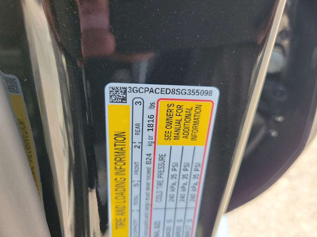 Thumbnail: 2025 Chevrolet Silverado 1500 - 18