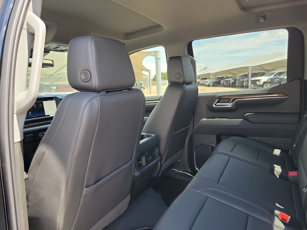 Thumbnail: 2025 Chevrolet Silverado 1500 - 12