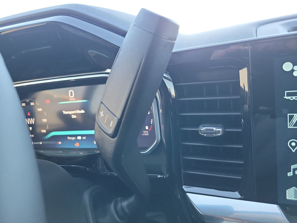 Thumbnail: 2026 Chevrolet Silverado 1500 - 27