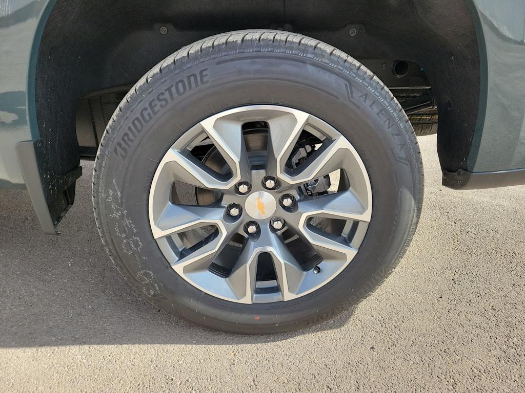 Thumbnail: 2026 Chevrolet Silverado 1500 - 8