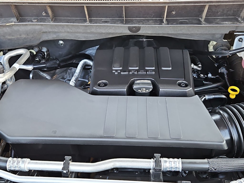 Thumbnail: 2025 Chevrolet Silverado 1500 - 9