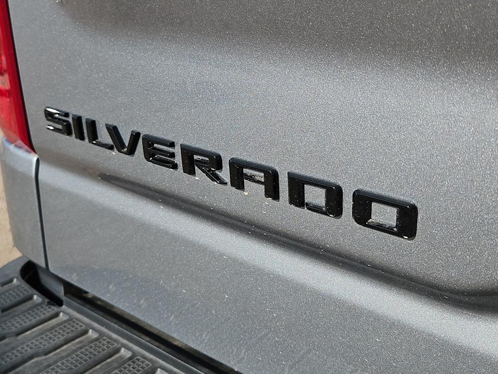 Thumbnail: 2026 Chevrolet Silverado 1500 - 7