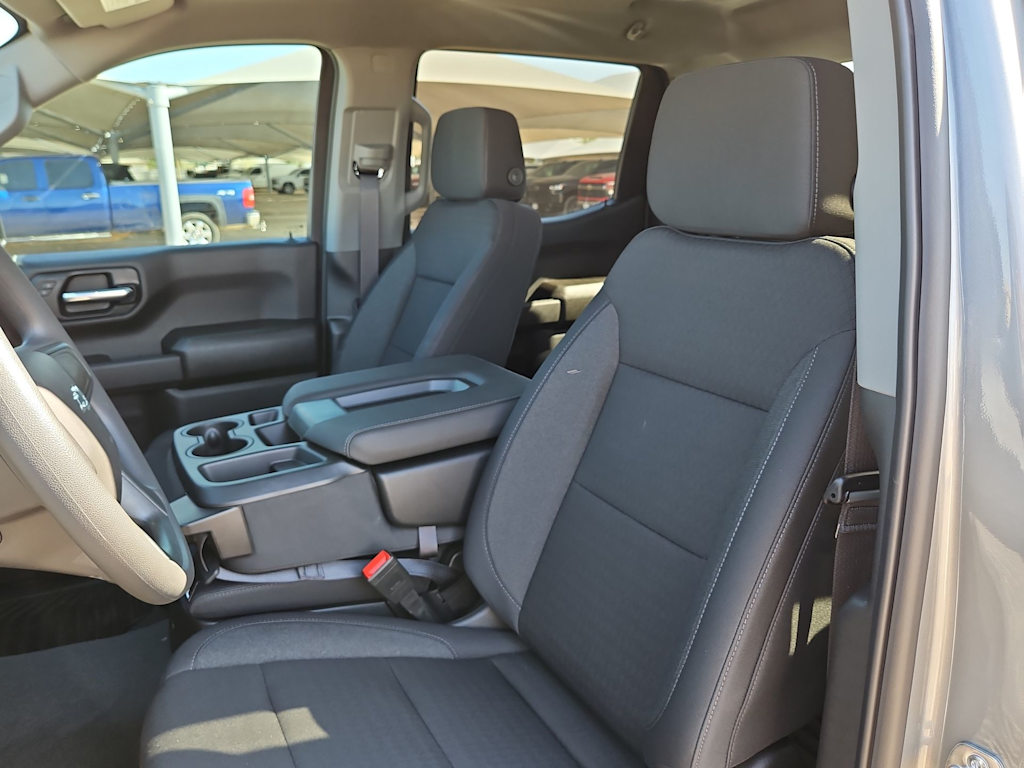 Thumbnail: 2026 Chevrolet Silverado 1500 - 12