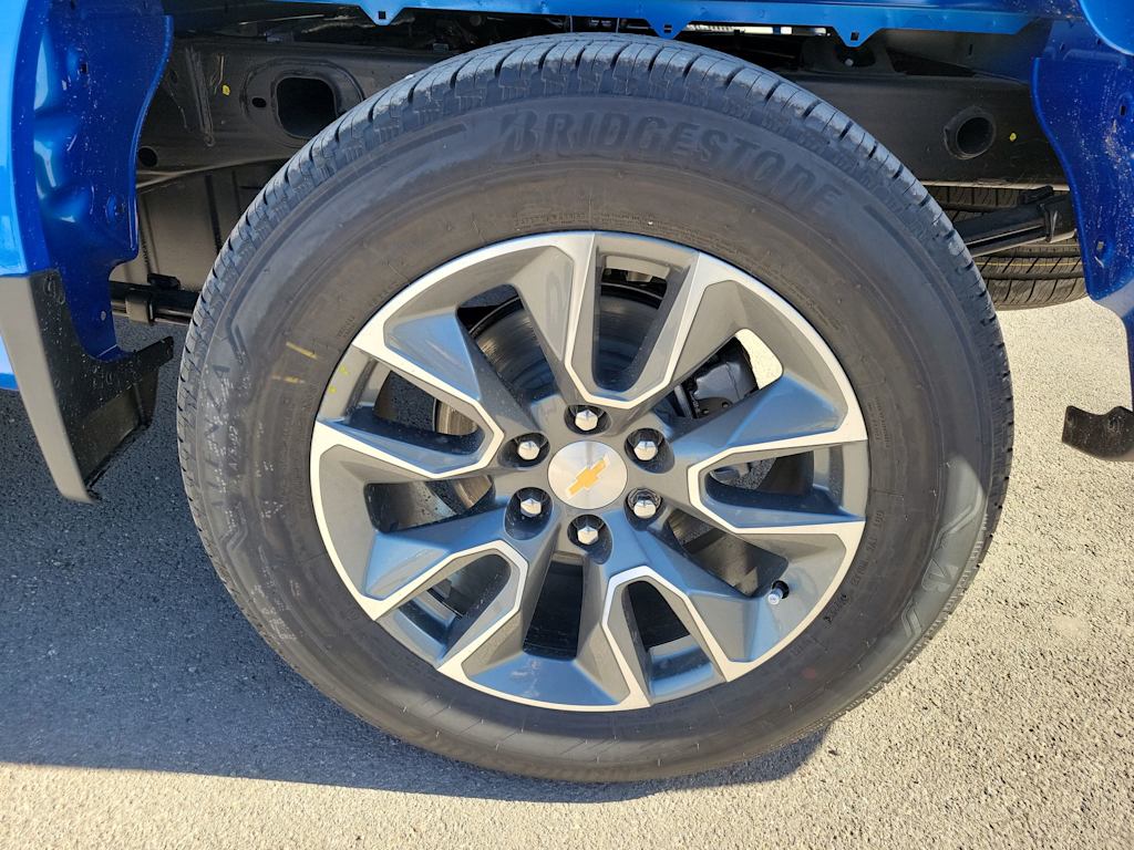 Thumbnail: 2026 Chevrolet Silverado 1500 - 8