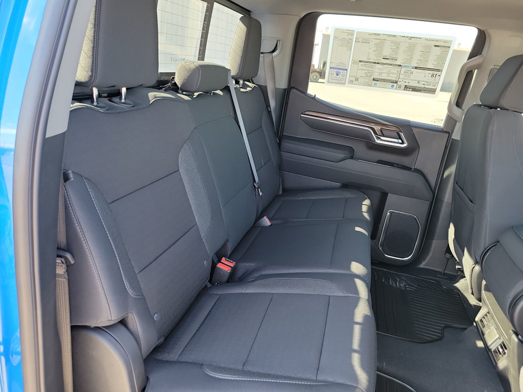 Thumbnail: 2026 Chevrolet Silverado 1500 - 26