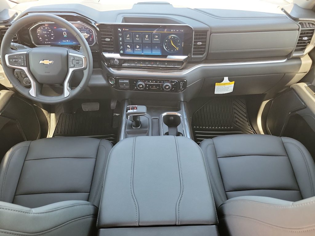 Thumbnail: 2026 Chevrolet Silverado 1500 - 9