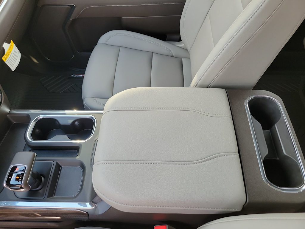 Thumbnail: 2026 Chevrolet Silverado 1500 - 27