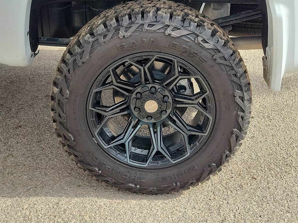 Thumbnail: 2026 Chevrolet Silverado 1500 - 6
