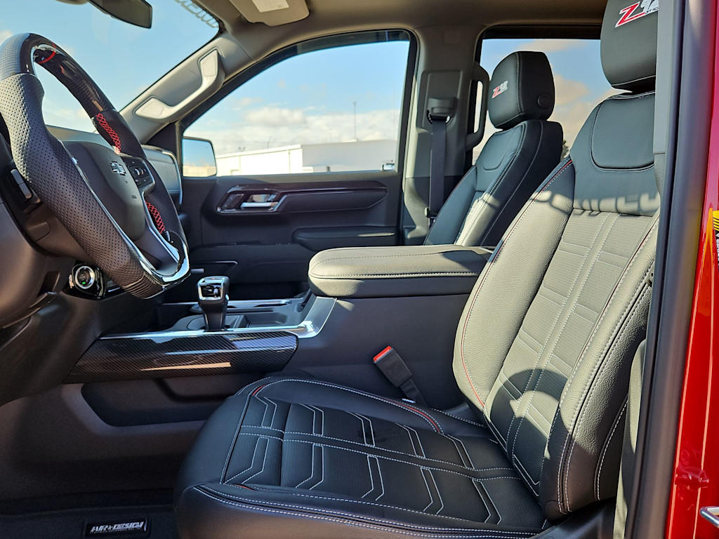Thumbnail: 2026 Chevrolet Silverado 1500 - 11