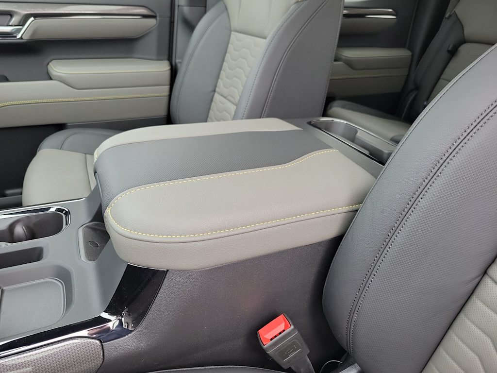 Thumbnail: 2025 Chevrolet Silverado 1500 - 28