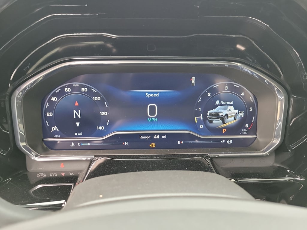 Thumbnail: 2025 Chevrolet Silverado 1500 - 16