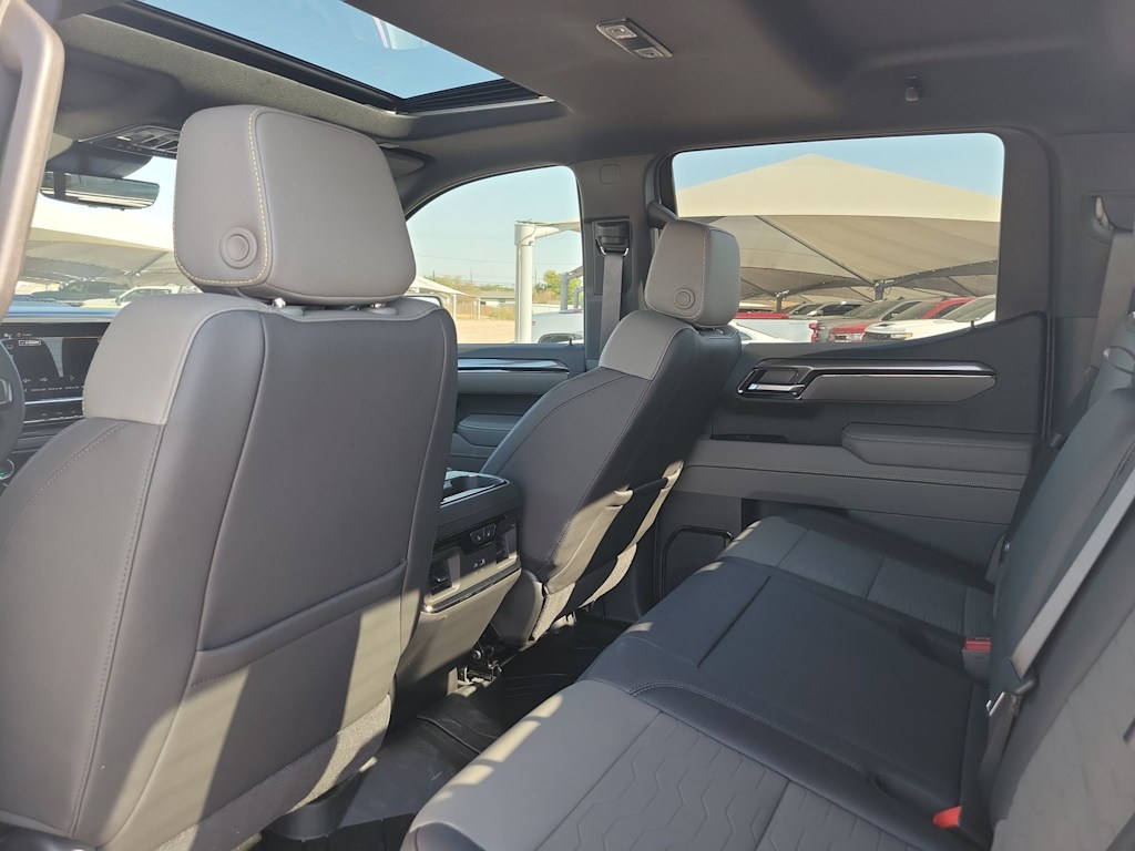 Thumbnail: 2025 Chevrolet Silverado 1500 - 12