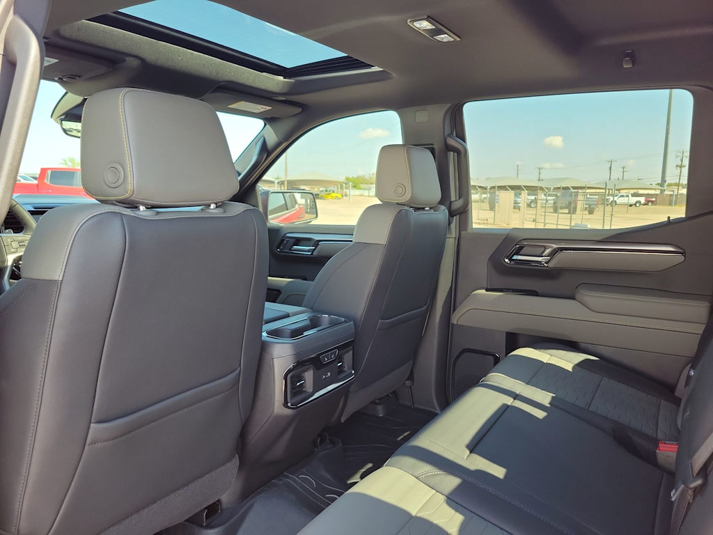 Thumbnail: 2025 Chevrolet Silverado 1500 - 11