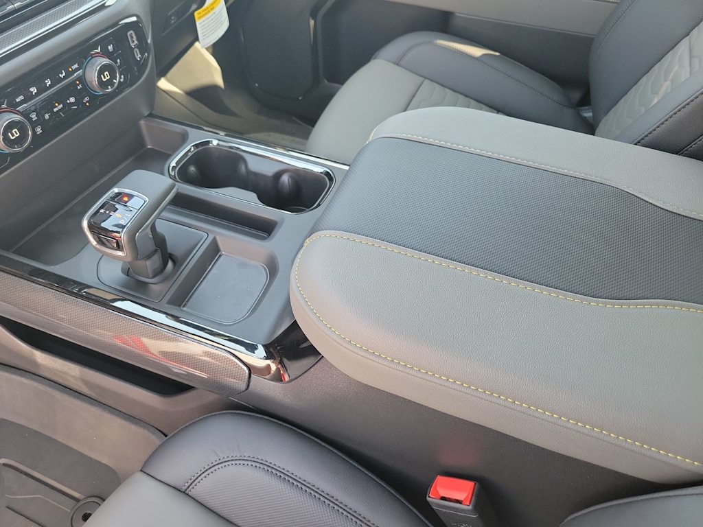 Thumbnail: 2025 Chevrolet Silverado 1500 - 14