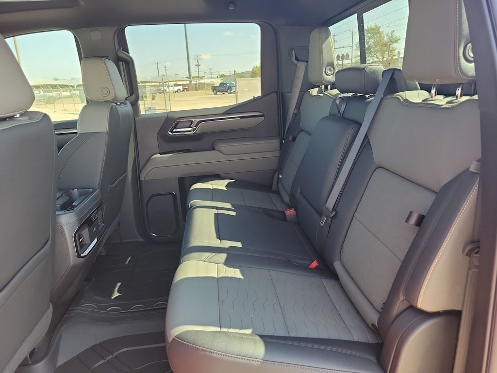 Thumbnail: 2025 Chevrolet Silverado 1500 - 25