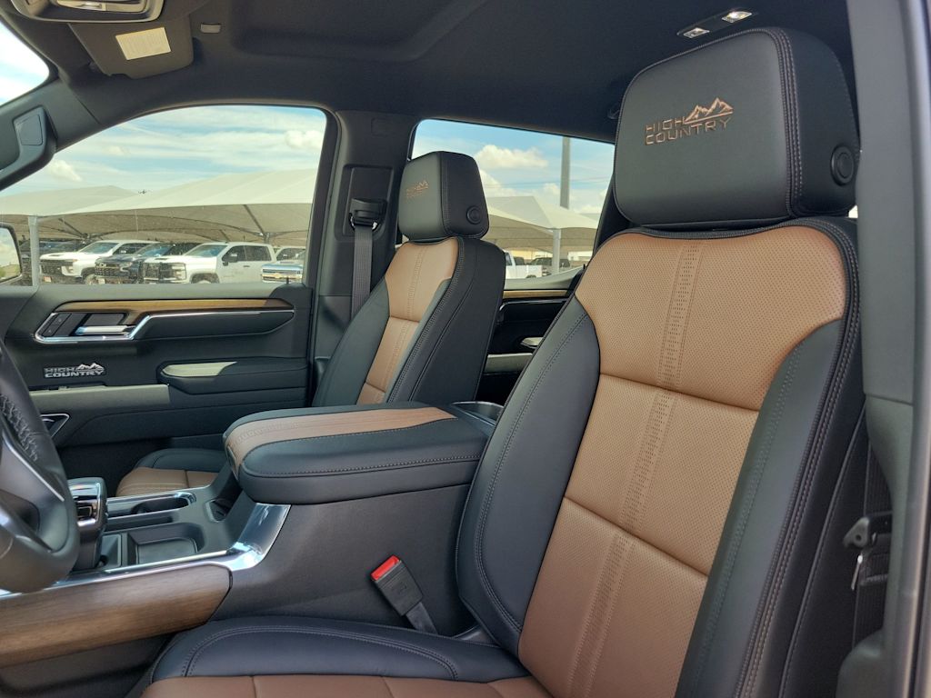 Thumbnail: 2025 Chevrolet Silverado 1500 - 11