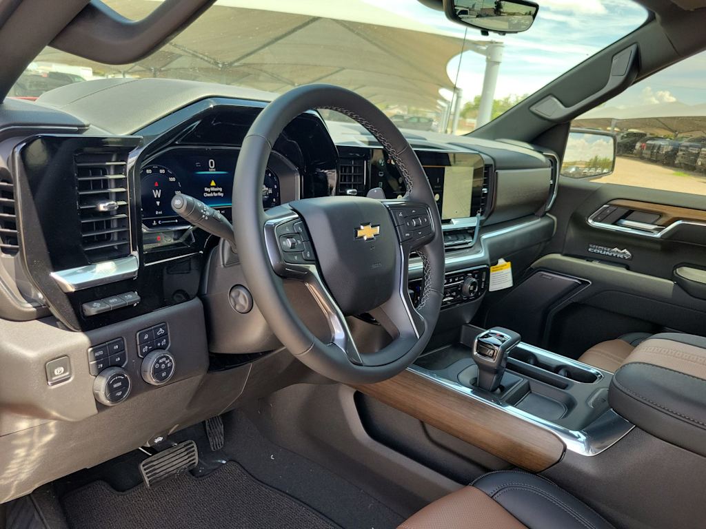 Thumbnail: 2025 Chevrolet Silverado 1500 - 2