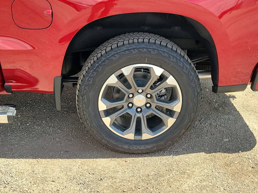 Thumbnail: 2025 Chevrolet Silverado 1500 - 8