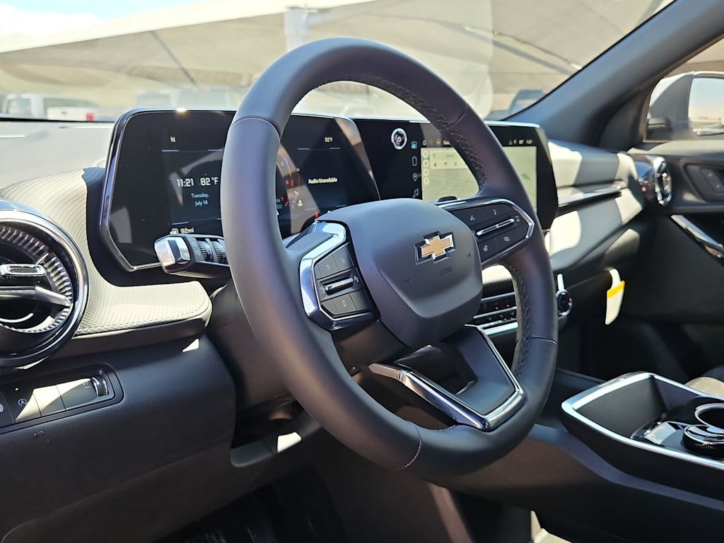 Thumbnail: 2027 Chevrolet Equinox - 2